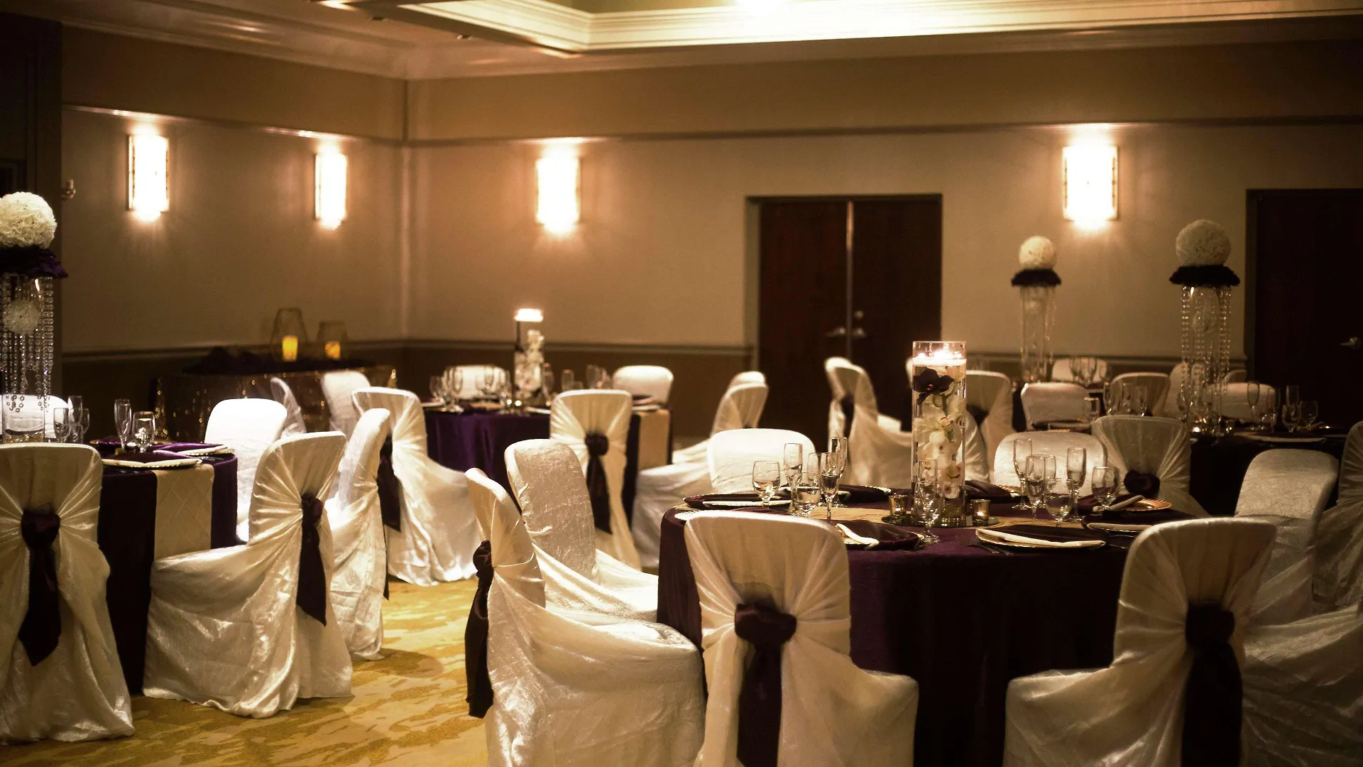 Doubletree Suites By Hilton Phoenix