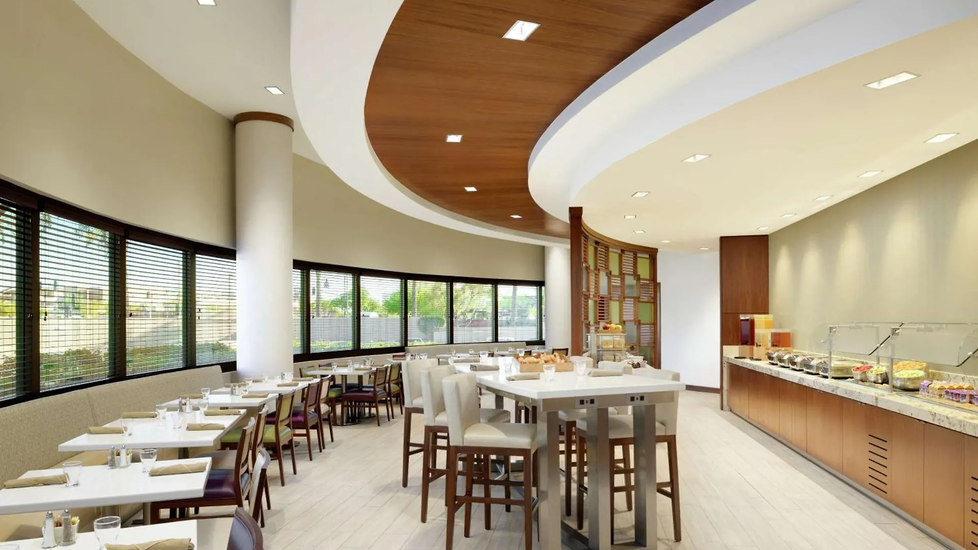 Hotel Doubletree Suites By Hilton Phoenix