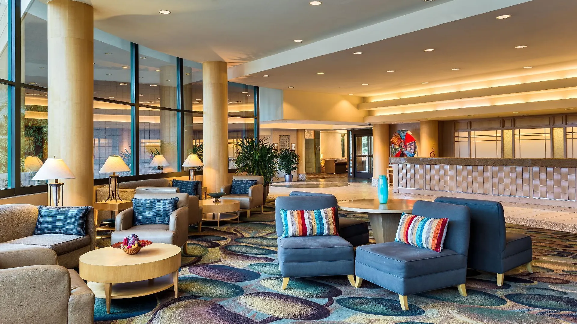 Doubletree Suites By Hilton Phoenix